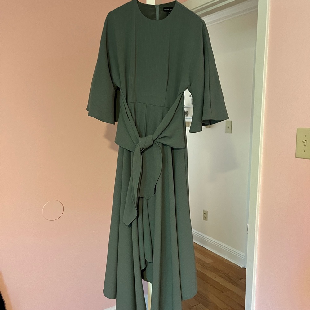 Elegant Green Dress